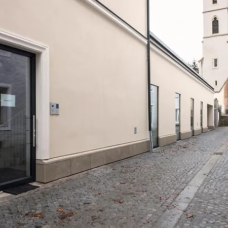 Happy * Štýrský Hradec