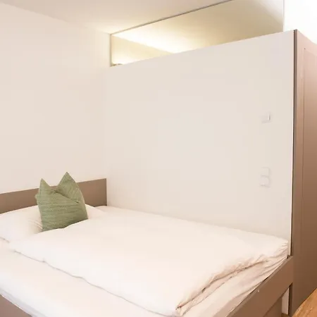 Happy מלון דירות