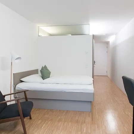 Lejlighedshotel Happy 3*