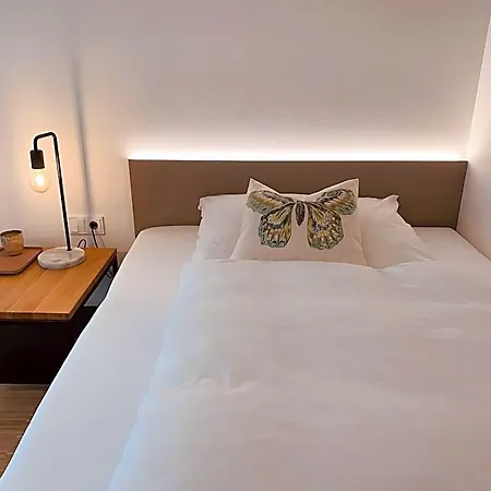 Aparthotel Happy 3*